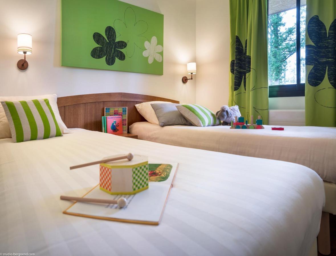 Center Parcs Les Bois Francs Hotell Verneuil d'Avre et d'Iton Exteriör bild